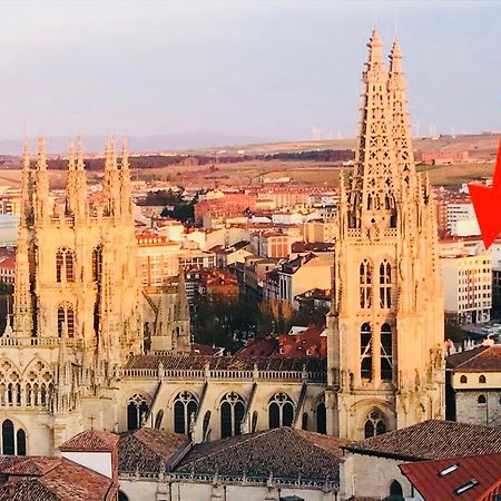 Viendo La Catedral Desde Plaza Vega Apartman Burgo Kültér fotó